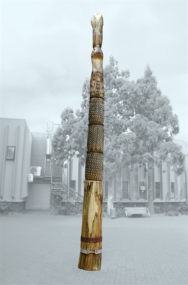 Picture of the Creative Realm Pou - Te Tihi o Manono northern side.