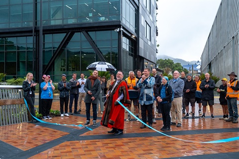 Mayor Vince Cocurullo cuts the ribbon where the Raumanga and Kamo shared paths connect, and the new Lovers Lane Bridge is opened.