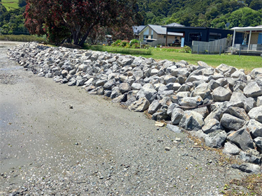 Image of the tropicana seawall.