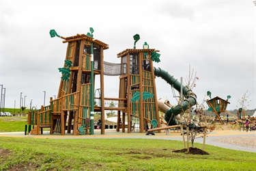 Big towers at the Pohe Island destination playground.